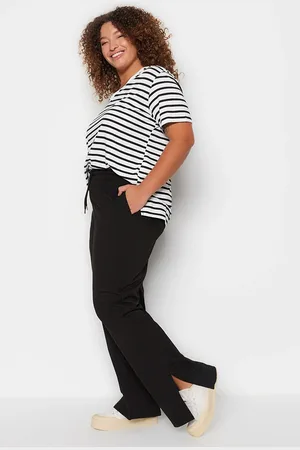 Trendyol Schwarze, Gerade Jogginghose Mit Schmalem Schlitz In Übergröße – für Damen - 4XL