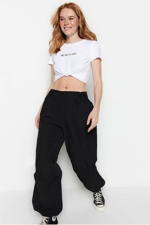 Trendyol Schwarze Jogger-hose Aus Elastischem Webstoff Mit Normaler Taille für Damen - 38