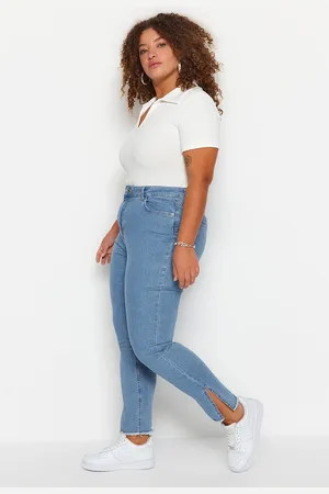 Trendyol Blaue, Flexible Skinny-denim-jeans Mit Schlitz Und Quastendetail Tbsss23cj00020 für Damen - 42