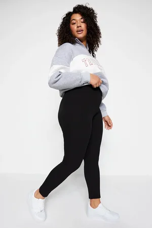 Trendyol Schwarze, Hoch Taillierte, Gerippte, Gestrickte Leggings In Übergröße Mit Fleece-innenseite für Damen - 2XL