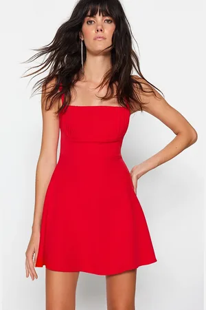 Trendyol Rotes, Gewebtes, Kurzes Abendkleid In A-linie Für Den Abschlussball für Damen - 36