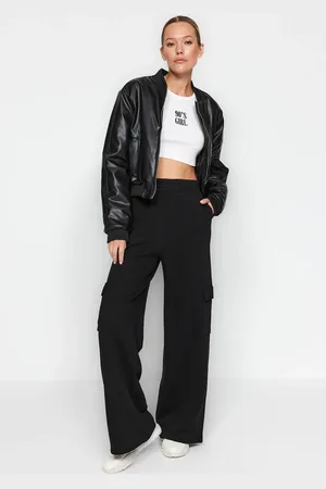 Trendyol Schwarze, Dicke, Weite Jogginghose Aus Strick Mit Cargo-taschen für Damen - S