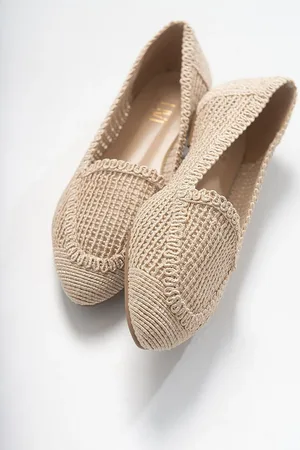 LuviShoes 101 Creme Gestrickte Ballerinas für Damen - 37