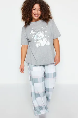 Trendyol Bedrucktes Kariertes Strickpyjama-set für Damen - XL