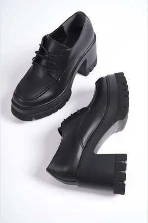 Capone Outfitters Loafer Zum Schnüren Mit Runder Zehenpartie Und Mittelhohem Absatz für Damen - 39