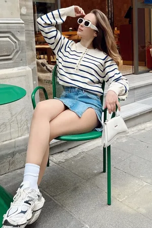 Bianco Lucci Gestreifter Strickpullover Mit Rollkragen Und Geknöpftem Kragen für Damen - Standard