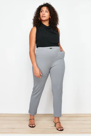 Trendyol Graue, Detaillierte Strickhose Mit Zigarettenzubehör Tbsss24ar00023 für Damen - 5XL
