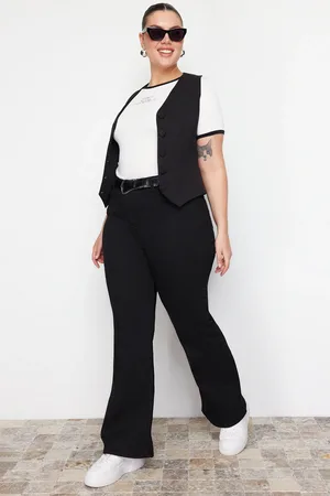 Trendyol Schwarze High Waist Comfort Jeans Mit Ausgestelltem Bein Und Ausgestellter Passform für Damen - 44