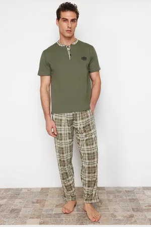 Trendyol Khakifarbenes Pyjama-set Aus Strick Mit Karomuster Und Normaler Passform - für Herren - S