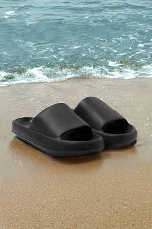 Trendyol Schwarze Pool-slipper Mit Plateausohle - für Damen - 38