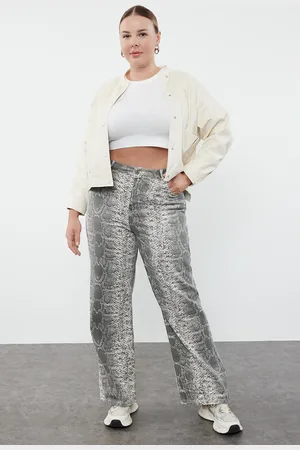 Trendyol Graue Jeans Mit Hoher Taille Und Animal-print Straight We Grow Size – für Damen - 48