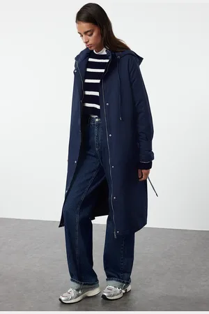 Trendyol Marineblauer, Dicker, Übergroßer Trenchcoat Fiber Inside Twoaw25tr00005 für Damen - 34