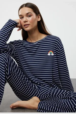 Trendyol Pyjama-set Aus Viskose Mit Regenbogen-print Und Marineblauen Streifen - für Damen - XL