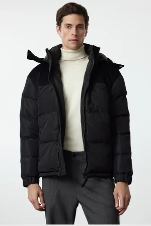 Trendyol Schwarzer Regular Fit Winter-pufferjacke Mit Kapuze für Herren - XL