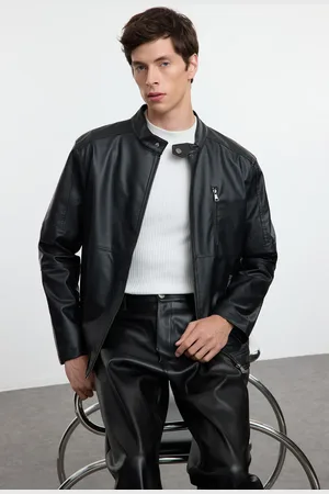 Trendyol Schwarze Bikerjacke Aus Kunstleder Regular Fit für Herren - L