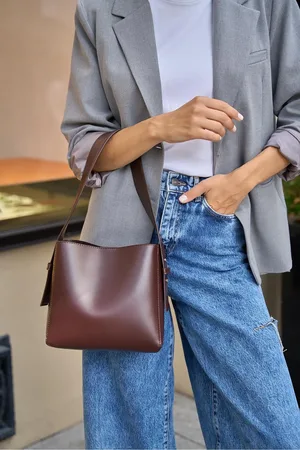 Madamra Braune Umhängetasche Aus Weichem Leder – Verstellbarer Riemen für Damen - One Size