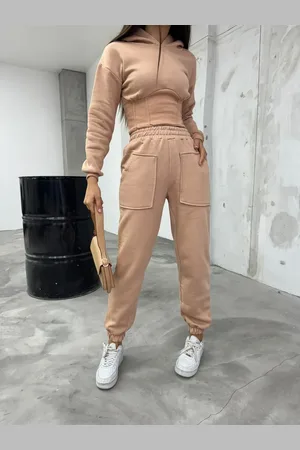 BİKELİFE Beiges, Kurzes Sweat-trainingsanzug-set Mit Erhabenem Korsettdetail Und Drei Fäden für Damen - L
