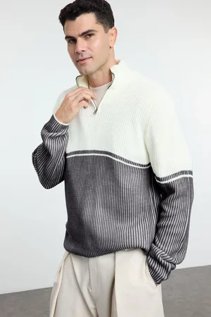 Trendyol Anthrazitfarbener Rollkragenpullover Mit Farbblockdesign Und Halbem Kragen Tmnaw25kz00006 für Herren - M