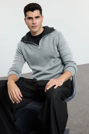 Trendyol Grauer, Lässiger, Einfarbiger Strickpullover Mit Halbem Rollkragen für Herren - L