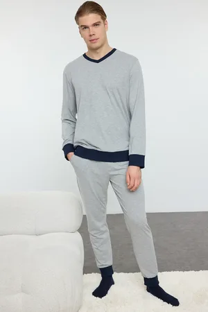 Trendyol Graues Strick-pyjama-set – Normale Passform, Kontrastierendes Rippmuster für Herren - S