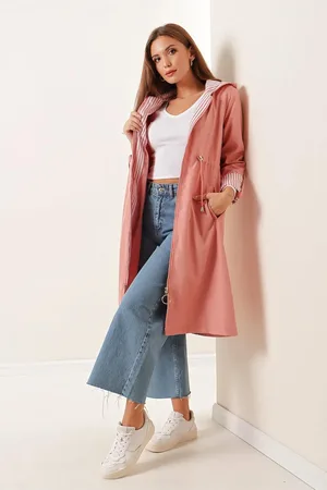 By Saygı Gefütterter Trenchcoat Mit Kapuze, Gestreiften Faltenärmeln Und Geraffter Taille für Damen - S