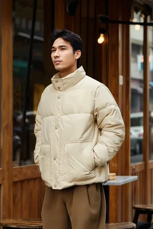 Trendyol Wind- Und Wasserabweisende, Steinfarbene Winter-pufferjacke – Normale Passform für Herren - M