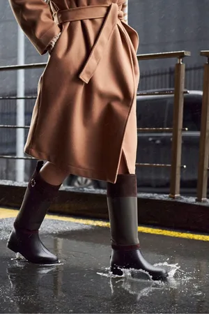 NİŞANTAŞI SHOES Schwarze, Braune Gummistiefel Mit Gürteldetail für Damen - 39