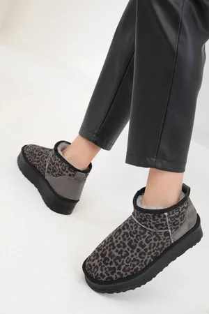 SOHO Graue Stiefel Und Stiefeletten Mit Leopardenmuster, Modell für Damen - 38
