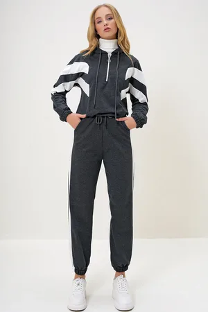Trend Alacati stili Anthrazitfarbenes Sweatshirt Mit Kapuze Und Halbem Reißverschluss Und Elastischem Bein-trainingsanzug-set für Damen - M