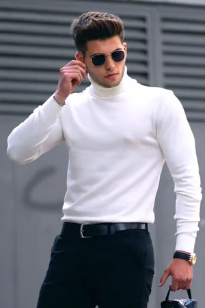 MADMEXT Weißer Rollkragenpullover für Herren - L
