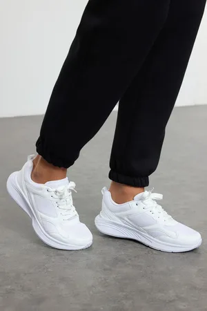 Trendyol Lace-up Laufschuhe für Damen - 36