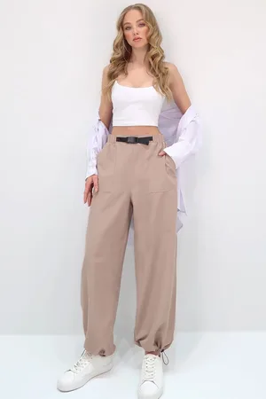 Trend Alacati stili Jogginghose – Doppeltaschen, Elastisches Bein, Gürteldetail, Sommer für Damen - M