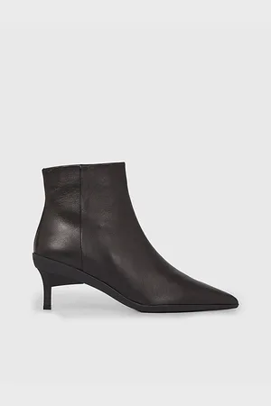 Calvin Klein Schuhe Aus Leder Mit Spitzer Zehenpartie Und Hohem Absatz In Mit Klassischem Absatz -beh für Damen - 40