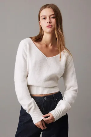 Calvin Klein Fluffy Yarn V-neck Sweater - XL