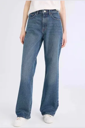 DeFacto Gerade Jeans Mit Hoher Taille Und Weitem Bein – Schneewaschhose für Damen - 38