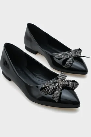Capone Outfitters Ballerinas Mit Spitzer Zehenpartie, Schleife Und Stein für Damen - 40