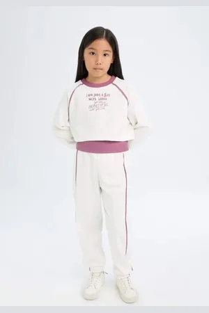 DeFacto 3-teiliges Set Für Mädchen Mit Rundhalsausschnitt, Bedrucktem Crop-sweatshirt, Basic-unterhemd, Jogger-trainingsanzug Mit Elastischer Taille A für Damen - 7–8 Jahre