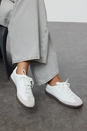 Trendyol Retro Weiße Sneakers Schnürer Takaw25sn00005 für Damen - 38