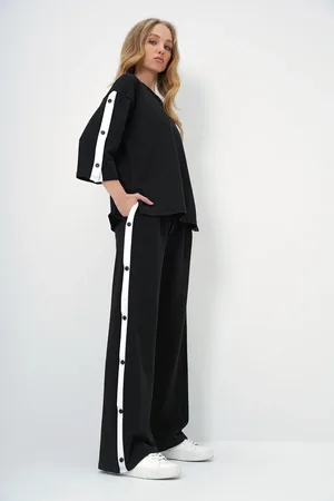 Trend Alacati stili Schwarzer Trainingsanzug Mit Rundhalsausschnitt, Druckknopfverschluss Und Zwei Fäden für Damen - XL