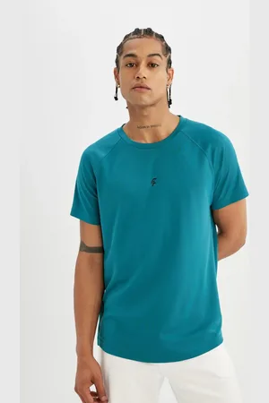DeFacto Fit Slim Fit Athlete T-shirt – Rundhalsausschnitt, Schwerer Stoff, Kurze Ärmel für Herren - S