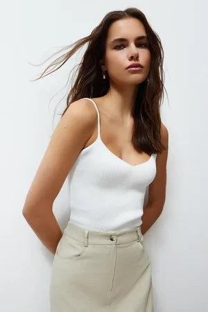 Trendyol V-ausschnitt Basic Trikot Bluse für Damen - S