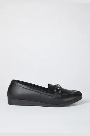 Trendyol Extra Bequeme Loafer-schuhe Mit Schwarzem Accessoire-detail für Damen - 36