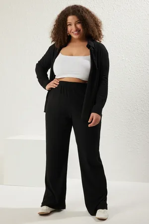 Trendyol Schwarze Hose Mit Hoher Taille Und Weitem Bein, Strukturiertem Wickelstoff, Übergröße für Damen - XL