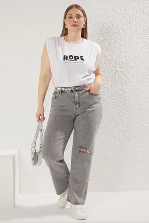 Trendyol Graue Destroylu Comfort Straight Fit Jeans Mit Hoher Taille In Übergröße für Damen - 50