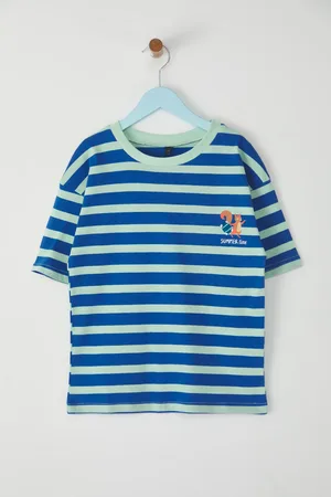 Trendyol Gestreiftes Strick-t-shirt Für Jungen In - 9–10 Jahre