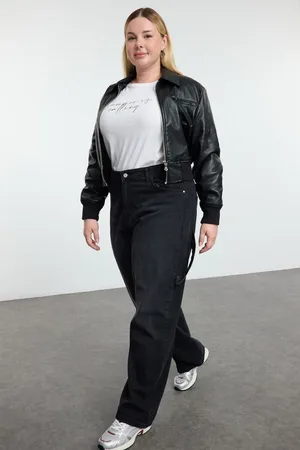 Trendyol Schwarze High-waist-rohrbein-jeans In Übergröße für Damen - 46