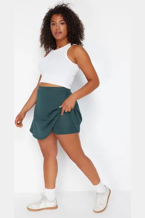 Trendyol Grüner 2-lagiger Sport-strickshortsrock – für Damen - 4XL