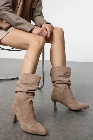 Trendyol Stiefel Mit Nerzbalg – Dünner Absatz, für Damen - 39