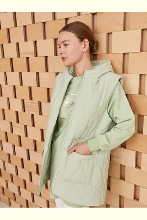 LC Waikiki Gemusterte Pufferweste Mit Kapuze für Damen - 40