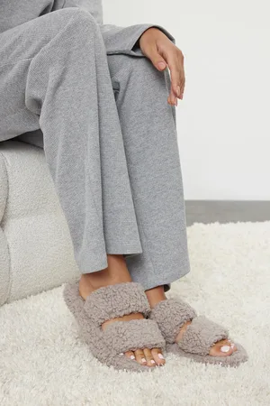 Trendyol Graue Plüsch-hausschuhe für Damen - 36-37